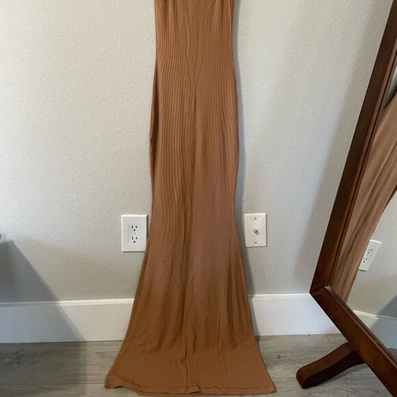 SKIMS Soft Lounge Long Slip Dress - Picture 6 of 6